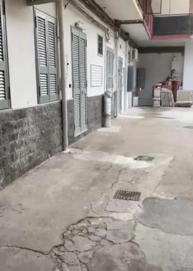 Miris Apartment Fast Comfortable Naples Airport Capodichino 25 Minutes Walk Self Check-In